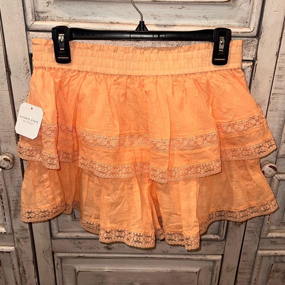 Altar’d state skort - Picture 2 of 4